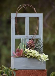 Garden View Planter